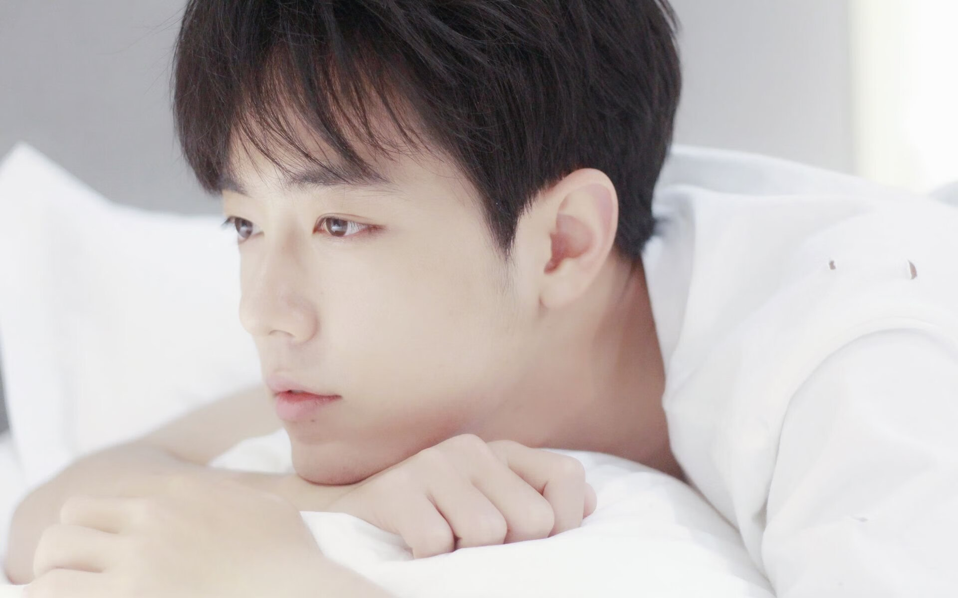 不眠者的独舞，当贝恩的赛车划破夜幕，所有悬念都已熄灭